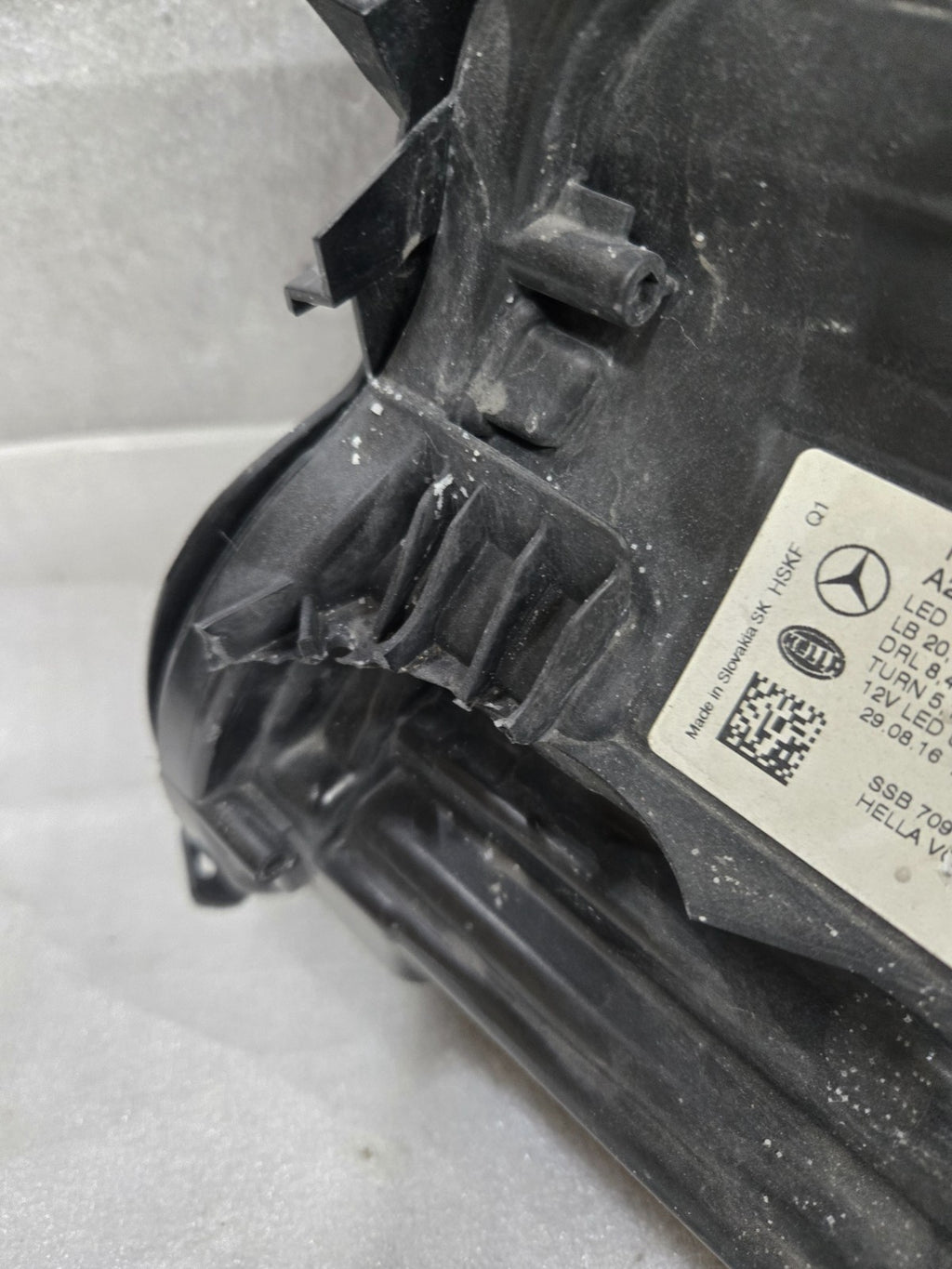 2017-2020 Mercedes W213 E-Class E250 RH Right LED Headlight OEM A2139069403KZ