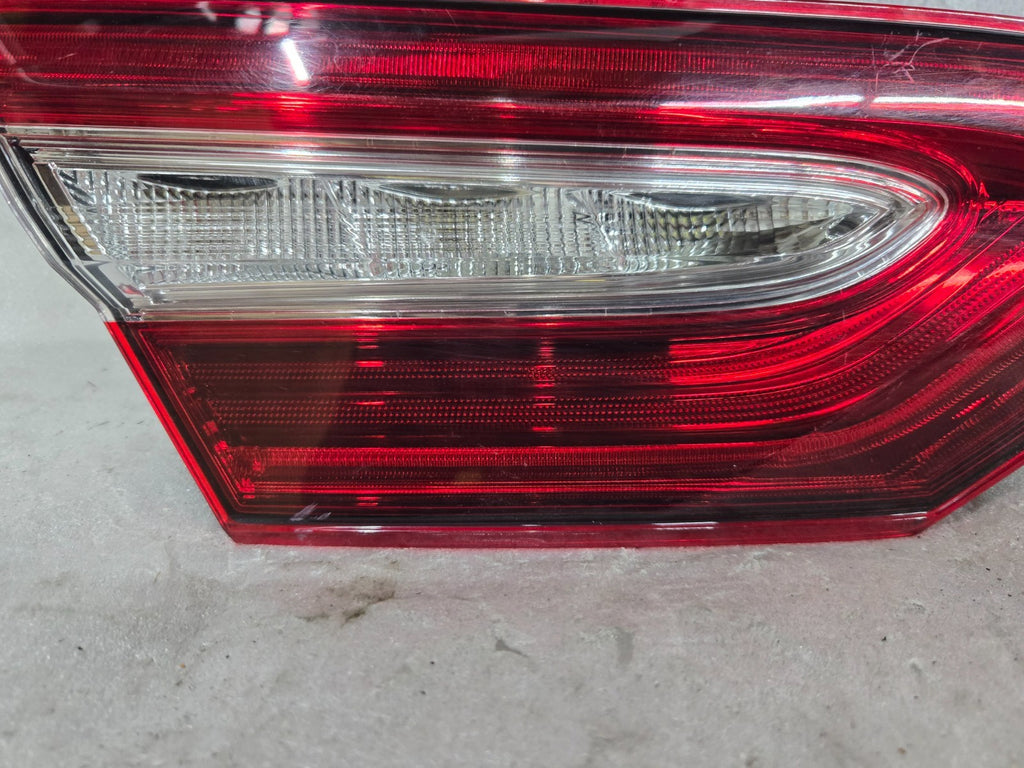 2021-2024 Toyota Camry LED Tail Light Left LH Driver DECKLID MOUNTED OEM