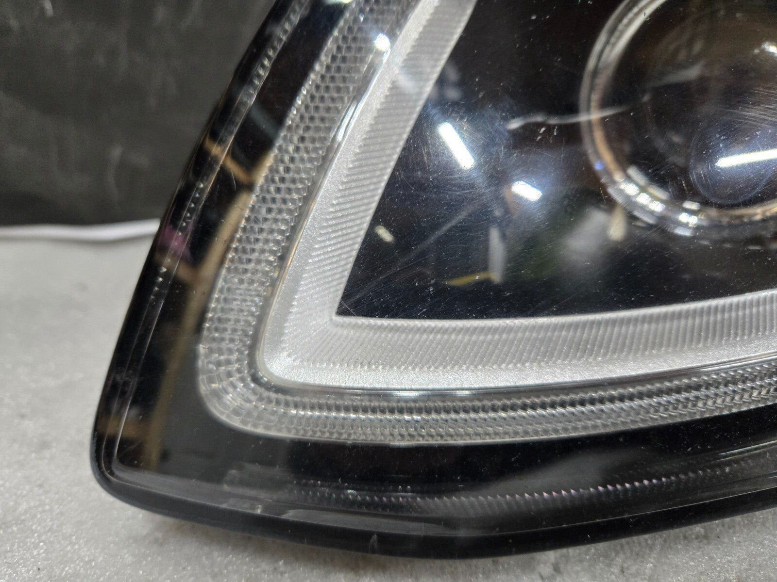 2016-2019 RANGE ROVER EVOQUE LEFT LH DRIVER SIDE HEADLIGHT HID XENON OEM L 