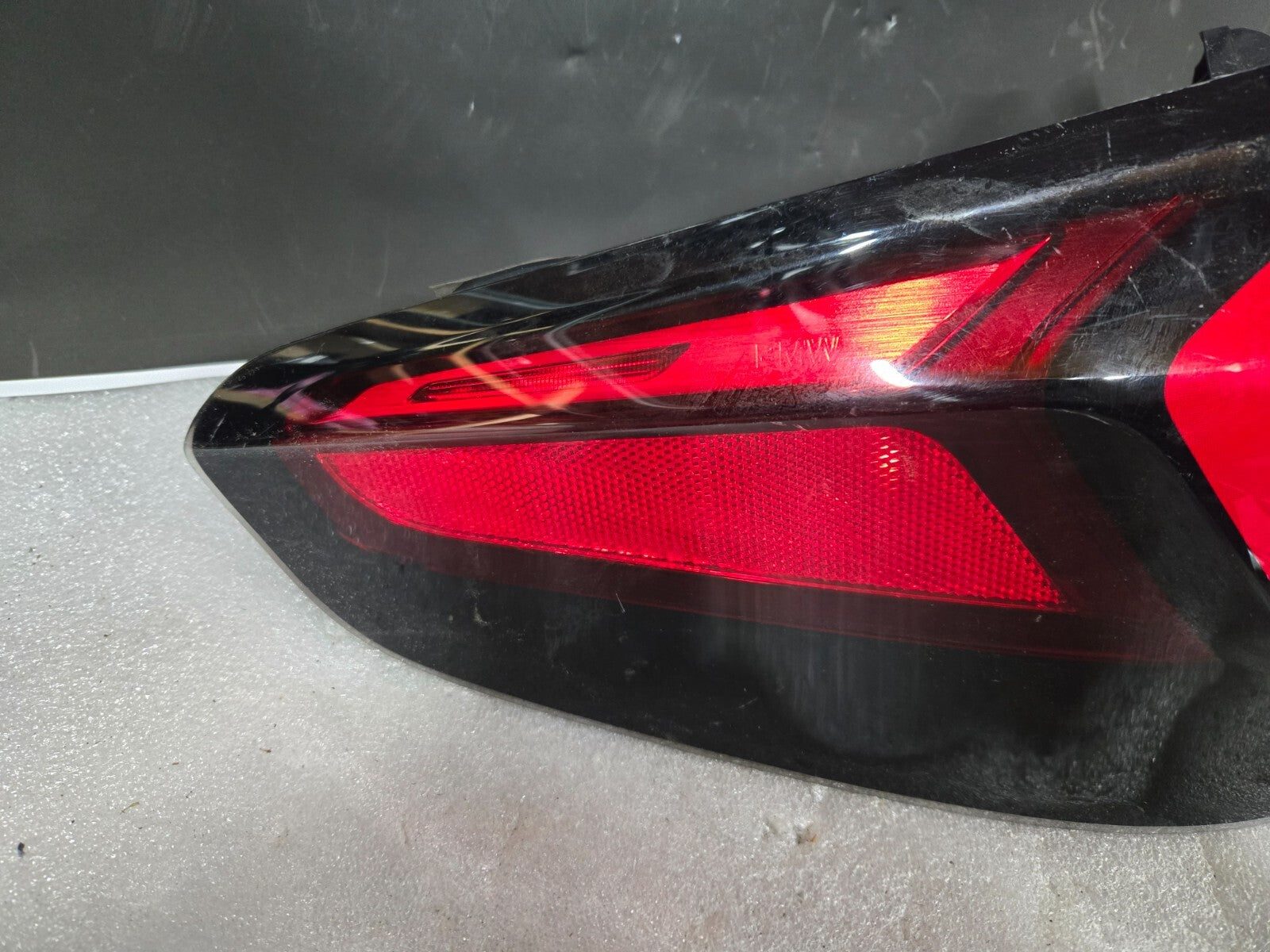 2021-2022 BMW 5 SERIES G30 LCI REAR LEFT DRIVER SIDE TAIL LIGHT 6321-8493813 OEM