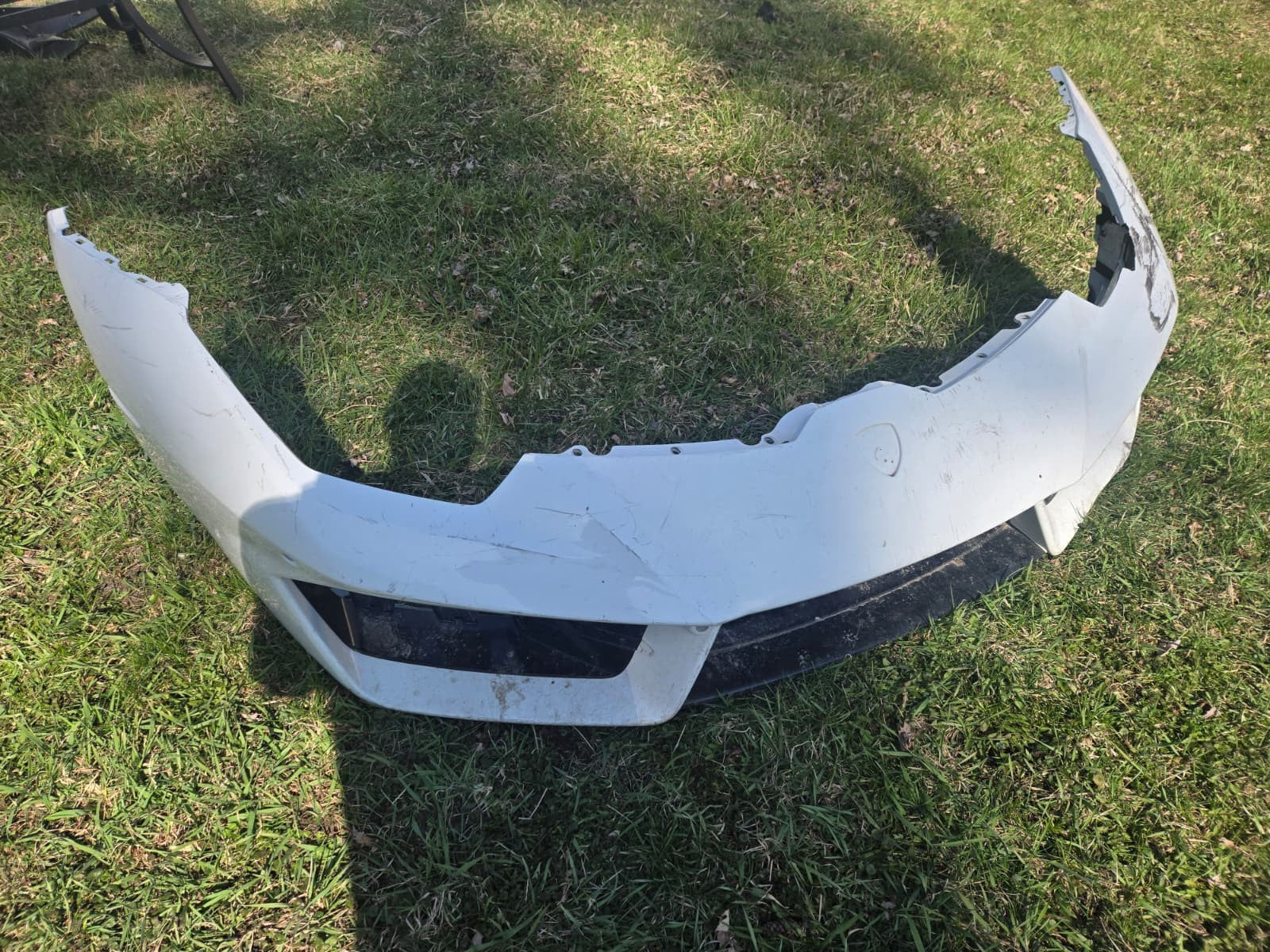 2015 2016 Lamborghini Huracan LP580 DAMAGED FRONT BUMPER COVER OEM 4T0807437G