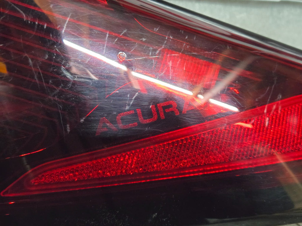 2022-2024 Acura MDX LED Quarter Tail Light Right RH Passenger Side OEM *CHIPPED