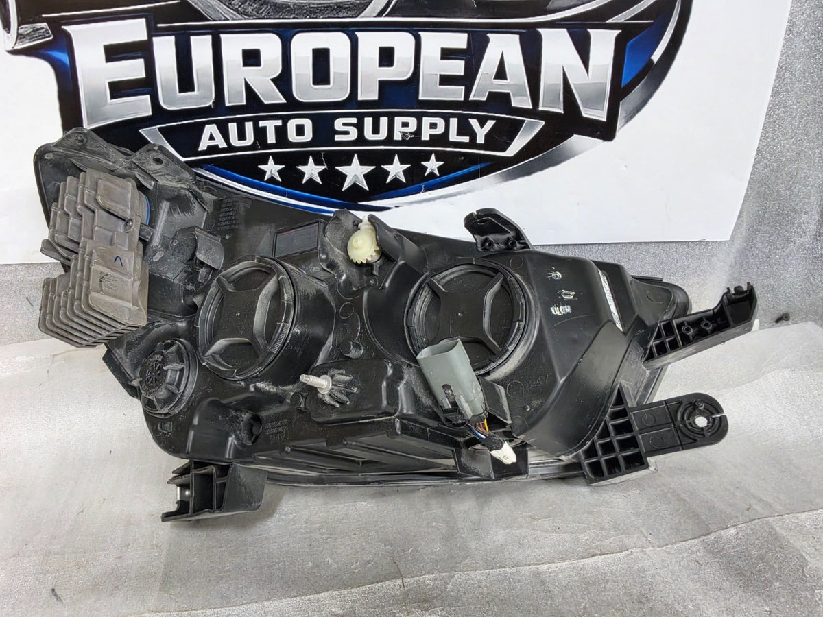 2017-2021 BUICK ENCORE Left LH Driver Headlight Halogen w/ LED OEM 42771350