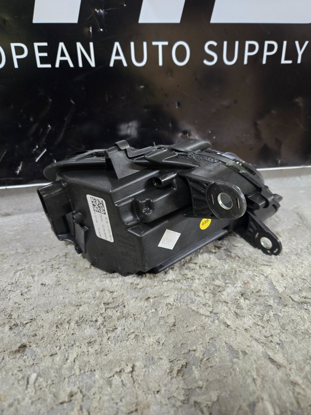 20-21 Bentley Continental GT GTC Right LED Turn Signal Swarovski 3SD953042A OEM