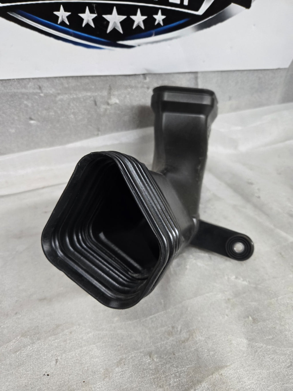 2017 - 2022 Lamborghini Huracan Left LH Air Intake Pipe 4S0129519E OEM