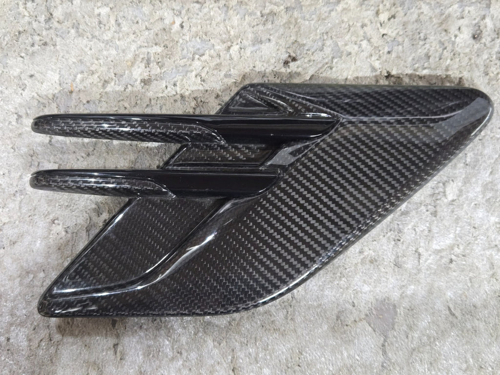 Land Rover Sport II L494 Right RH Carbon Fiber Fender Vent JK6M-280B10-AB OEM