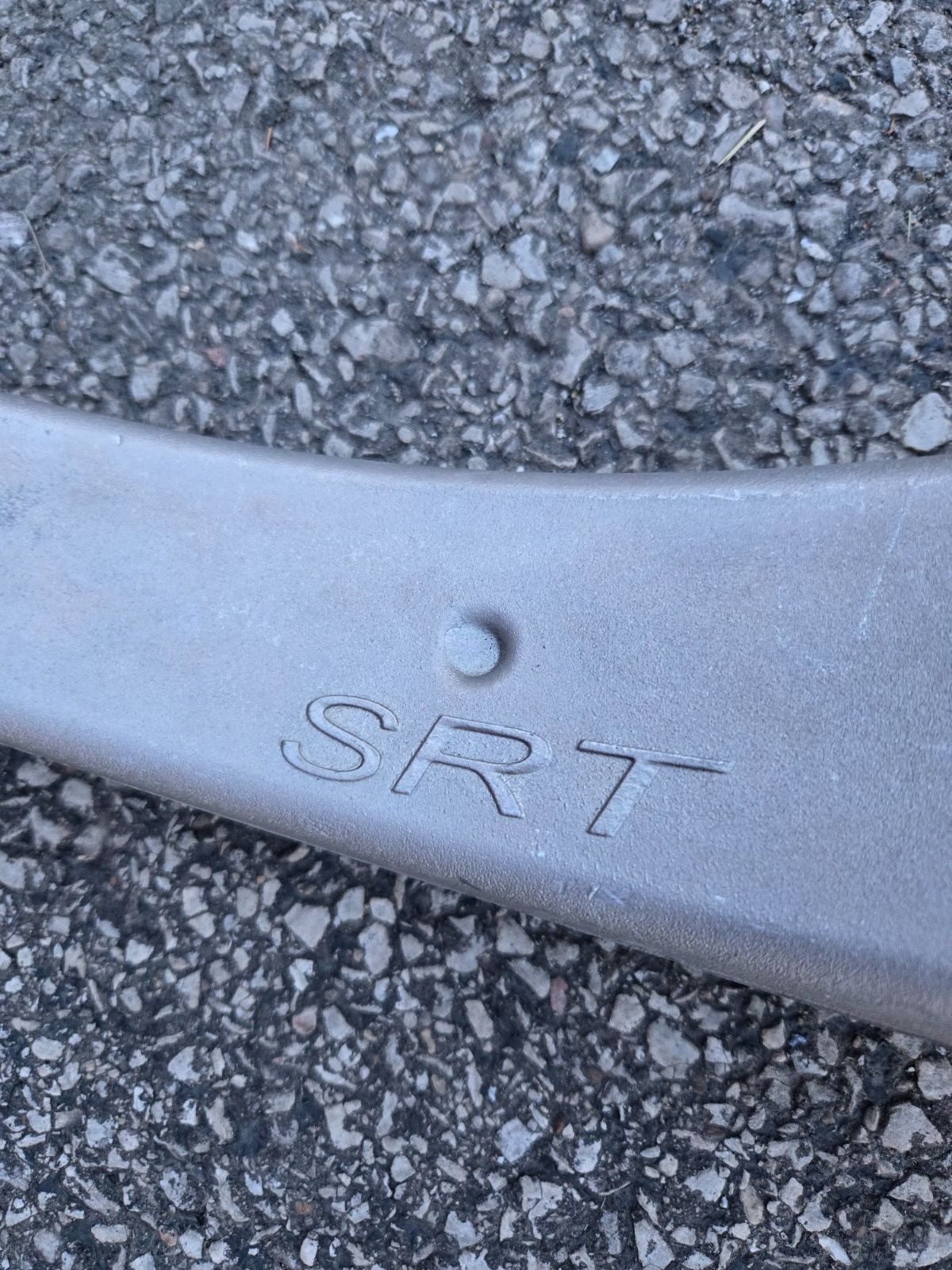 2011-15 JEEP GRAND CHEROKEE SRT FRONT RIGHT RH SUSPENSION SPINDLE NEW 6825158AD