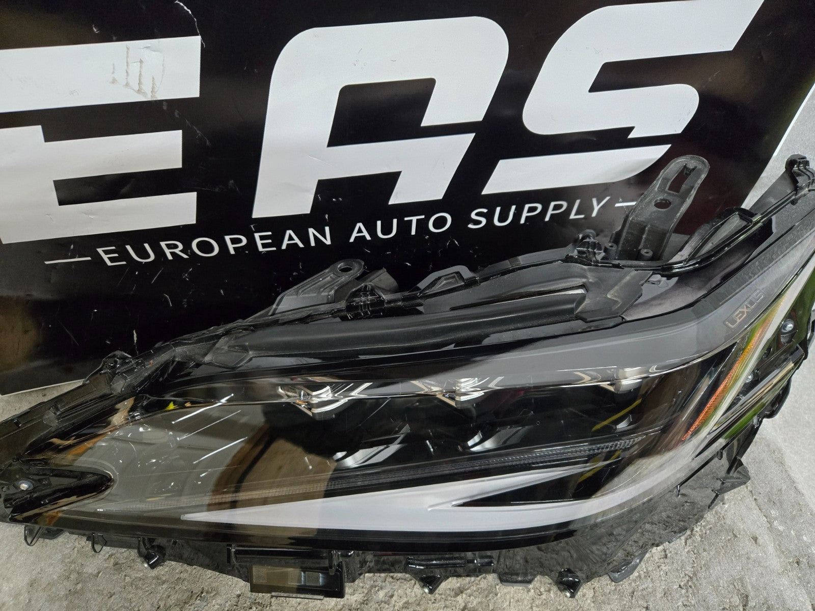 2022-2025 LEXUS ES ES350 Triple Beam LED Headlight Left LH Driver Side OEM