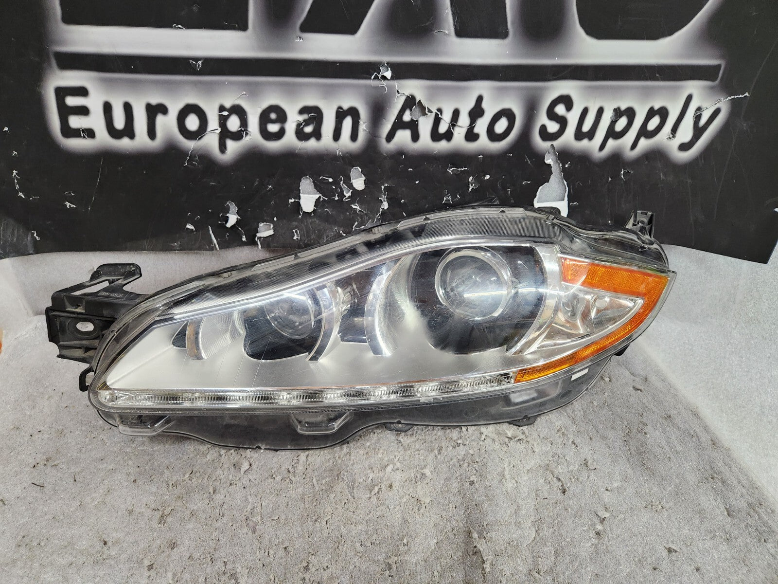 2010-2015 JAGUAR XJ XJL X351 HID XENON W/O AFS LEFT LH DRIVER SIDE HEADLIGHT OEM