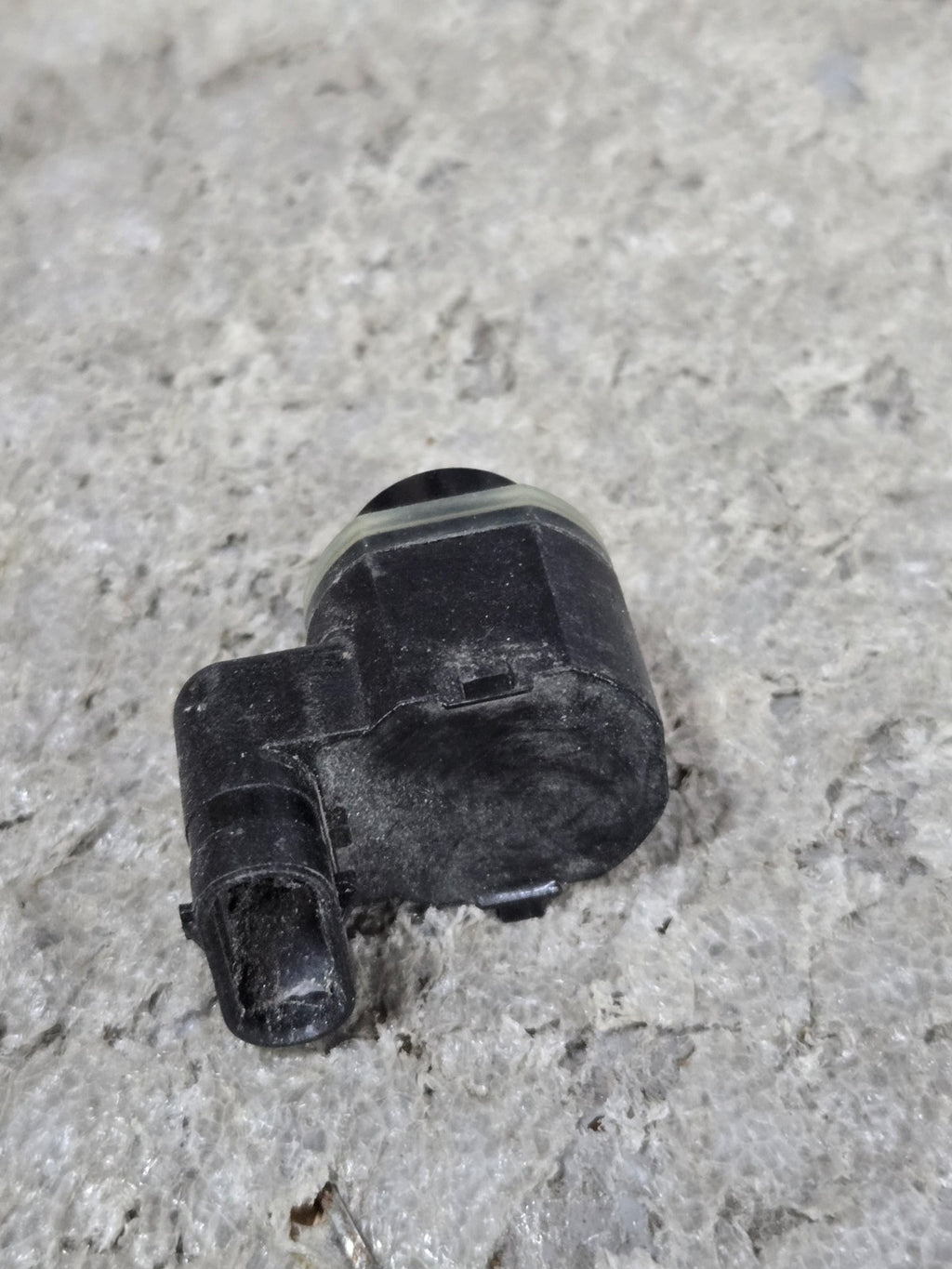 2015 - 2018 AUDI Q3 FRONT OR REAR BUMPER PARKING PARK ASSIST AID SENSOR OEM