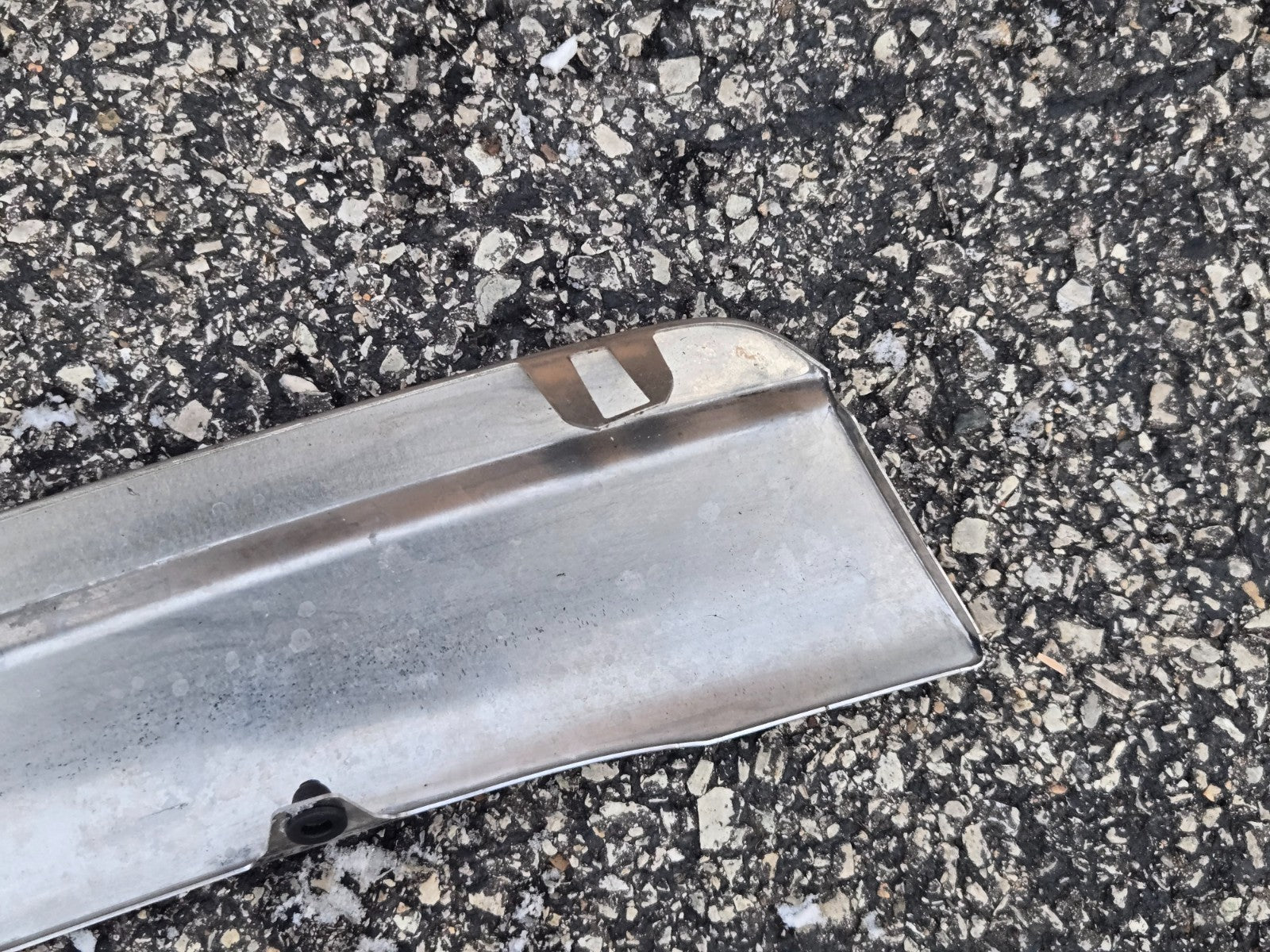 Rolls-Royce Phantom R11 Rear Bumper Upper Chrome Moulding Genuine 9850449 OEM