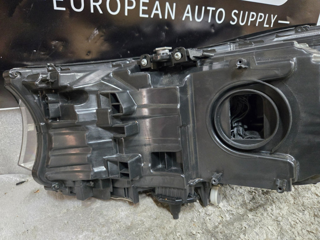 2016-19 BMW 7 Series G11 G12 LED Xenon Headlight AFS Passenger Side RH Right OEM