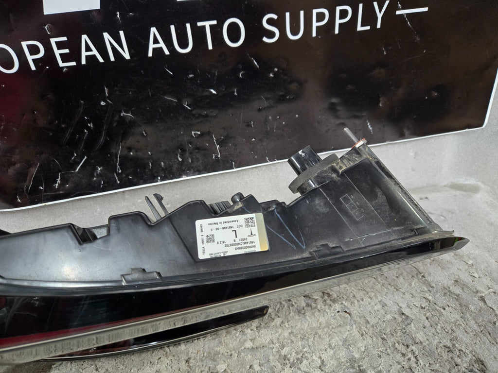 2024-2026 Tesla Model 3 Highland Rear Left LH Driver Tail Light 1691498-00-F OEM