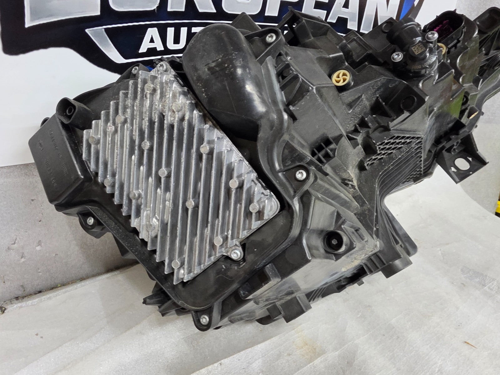 2024-2026 Audi Q8 SQ8 RSQ8 Matrix LED Headlight Left LH 4M8941039B OEM COMPLETE!