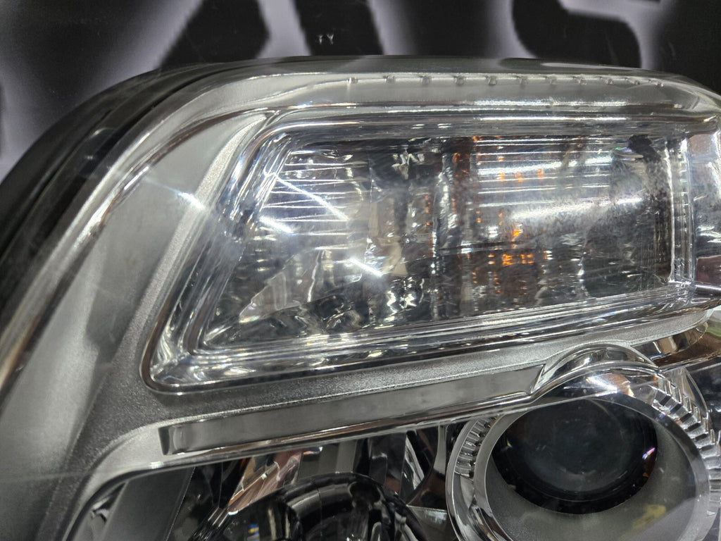 2010 2011 2012 2013 2014 2015 GMC Terrain Driver Left LH Halogen Headlight OEM
