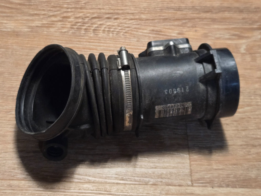 1996 - 1999 BMW E36 E39 M52 Engine Mass Air Flow Meter MAF Sensor 1703275 OEM