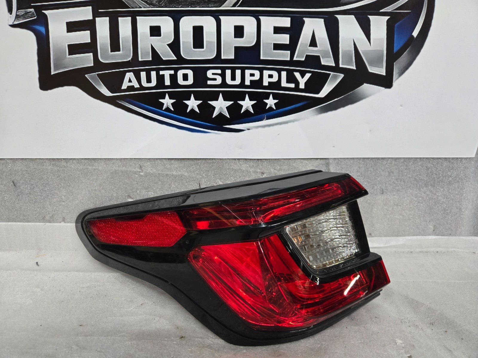 2024 - 2025 Subaru Crosstrek Impreza Tail Light Assembly 84201FN01B OEM