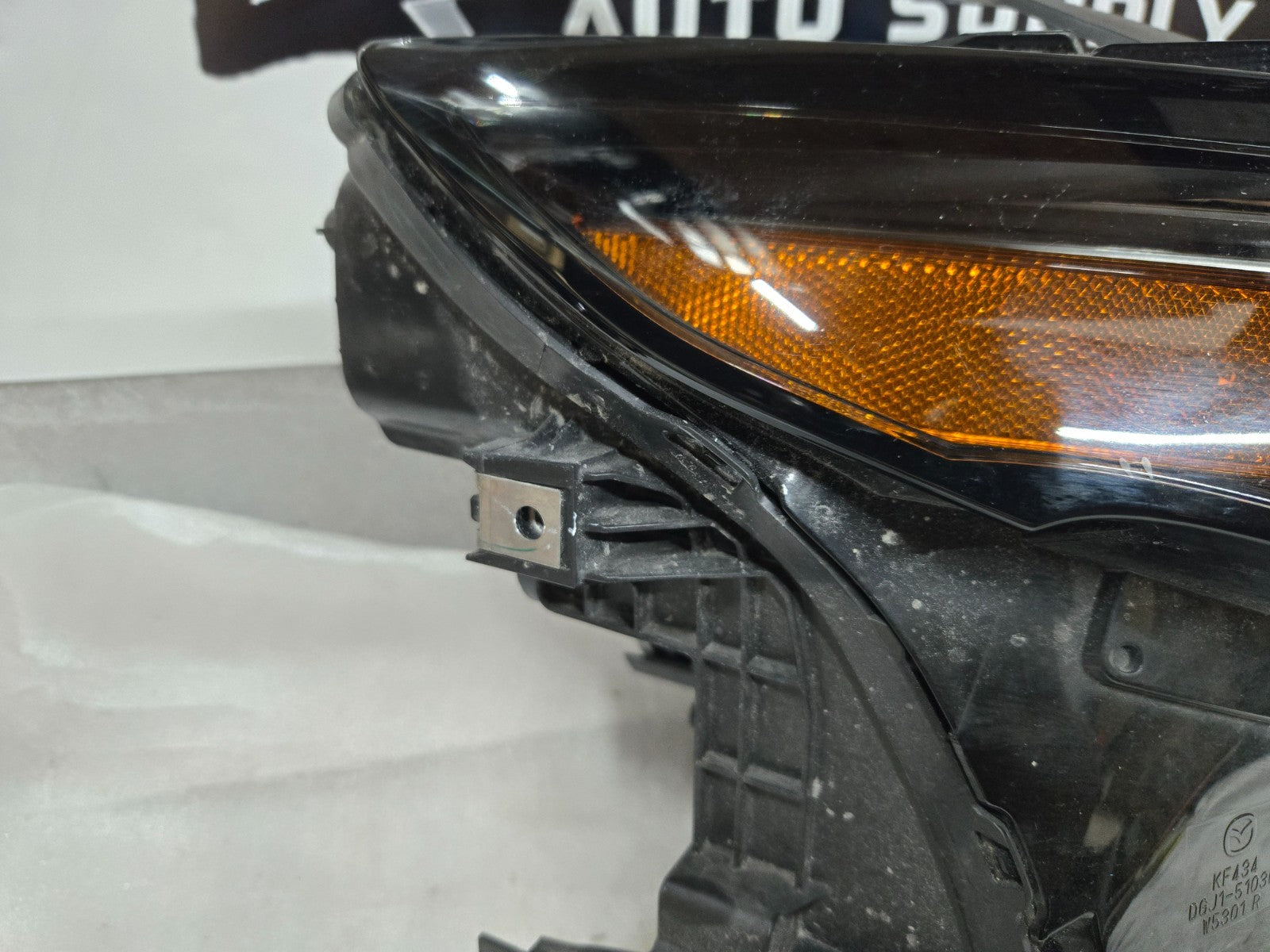 2020-2024 Mazda CX-30 NON AFS Right RH Passenger LED Headlight DGH9-51-030A OEM
