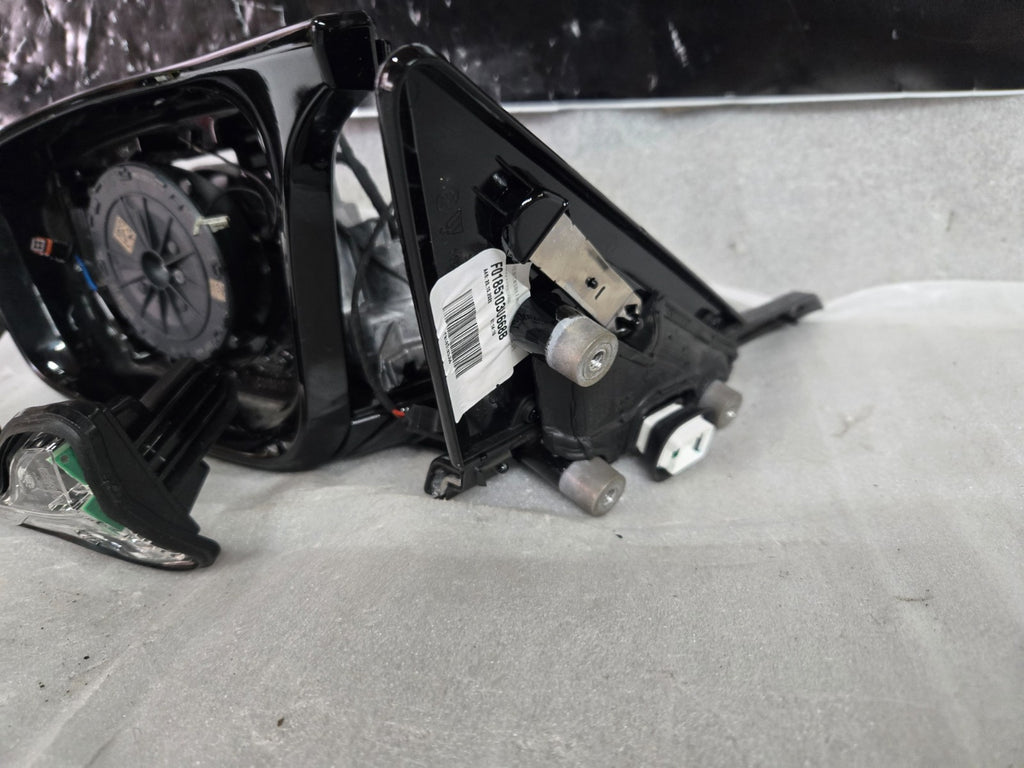 2019-2025 BMW M850IX Left LH Driver Side Power Mirror Base OEM 51167885459
