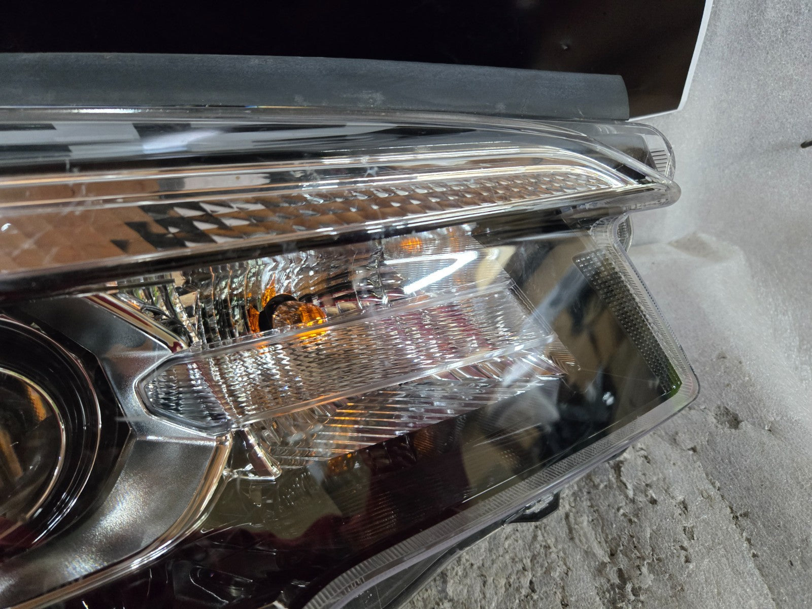2019 2020 2021 Subaru Forester Passenger Side Right RH LED Headlight OEM