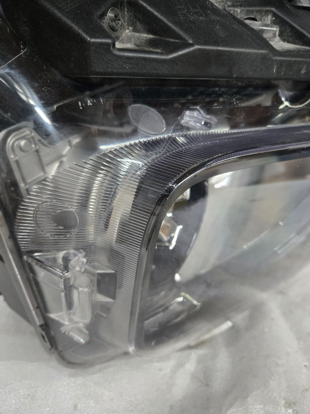 2021-2023 Chevrolet Trailblazer Front Right RH Headlight Assembly OEM 42778368