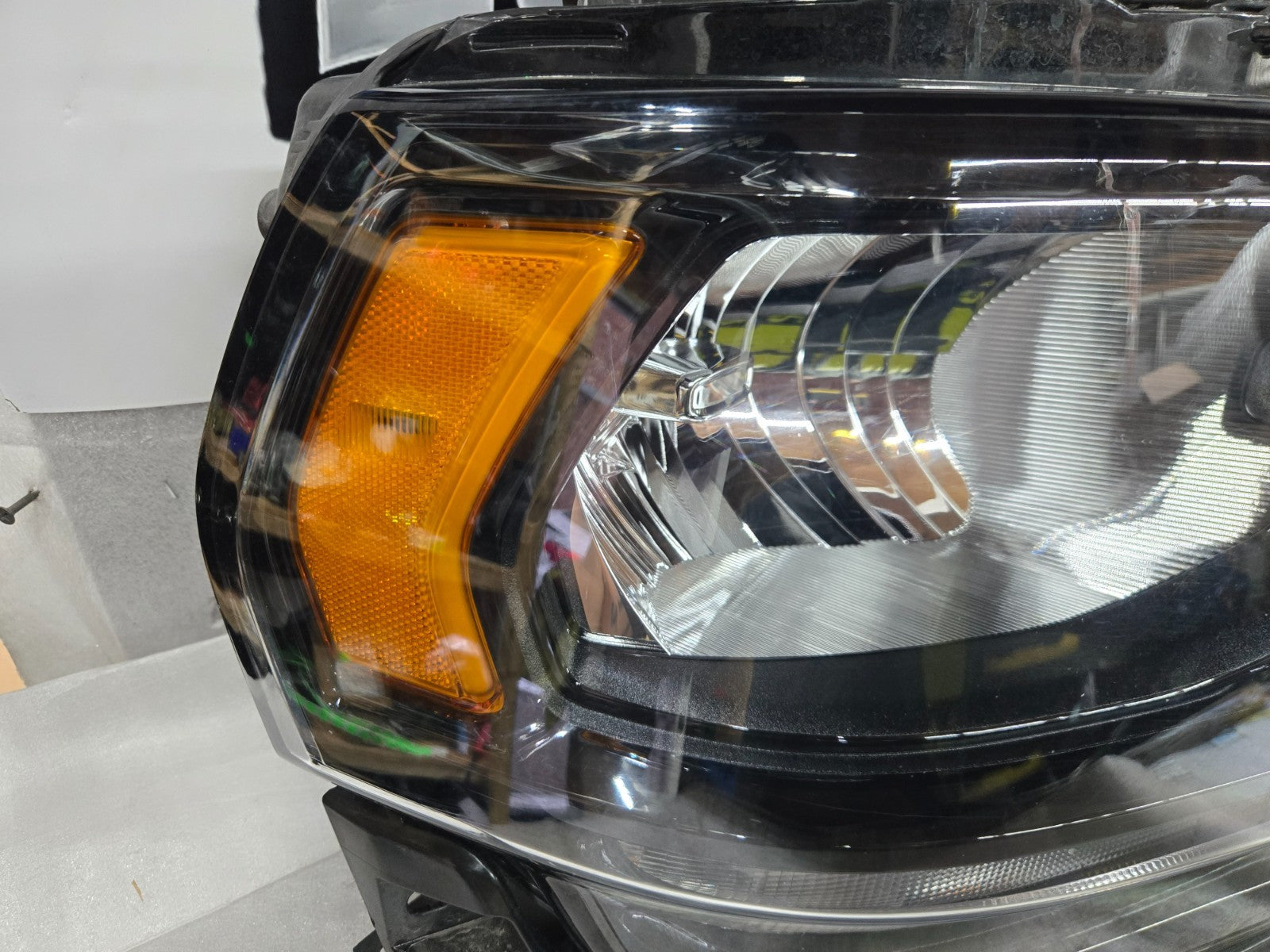 2019 - 2024 Ram 2500 3500 Right RH Black Halogen Headlight OEM P68406276AD