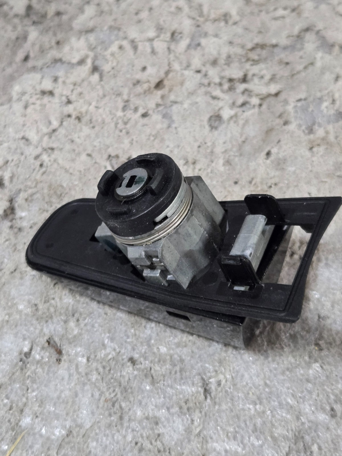 2019 RANGE ROVER SPORT DISCOVERY L494 FRONT DOOR LOCK BARREL 30784963 OEM