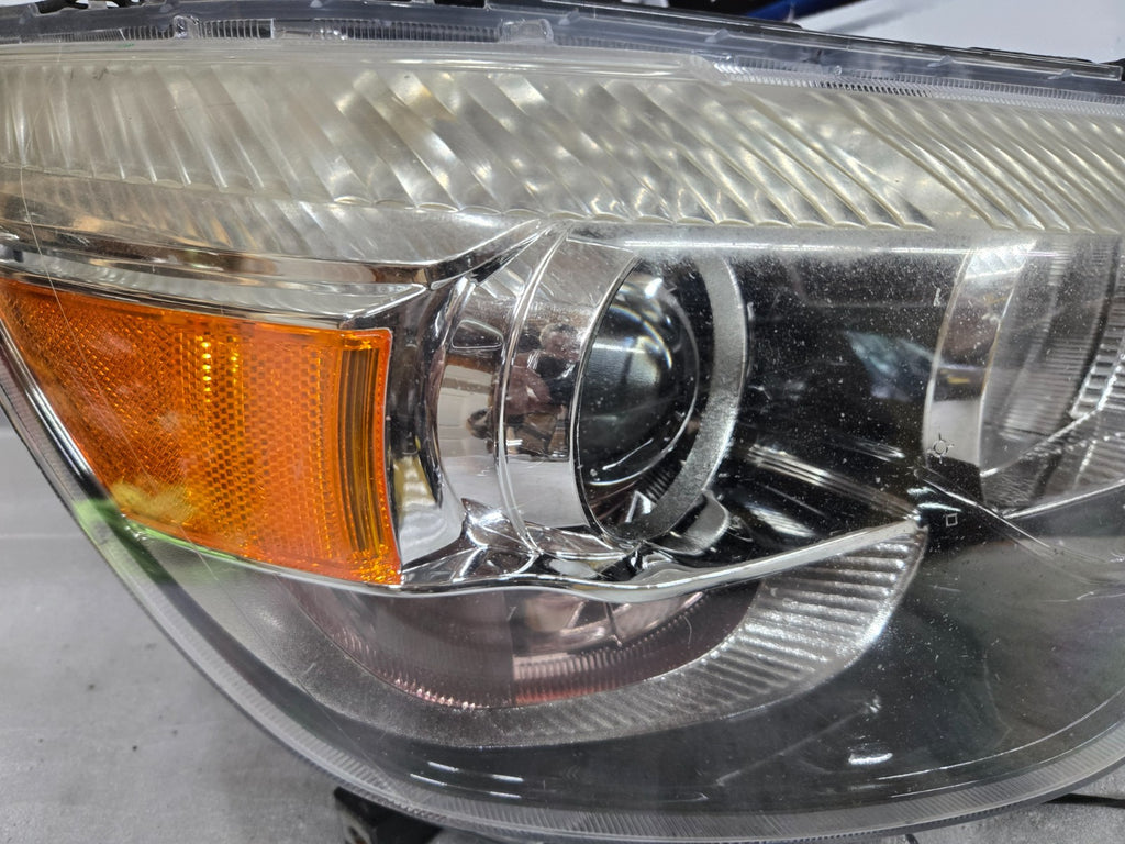 2011-2019 Mitsubishi Outlander Sport Right RH Xenon HID Headlight OEM