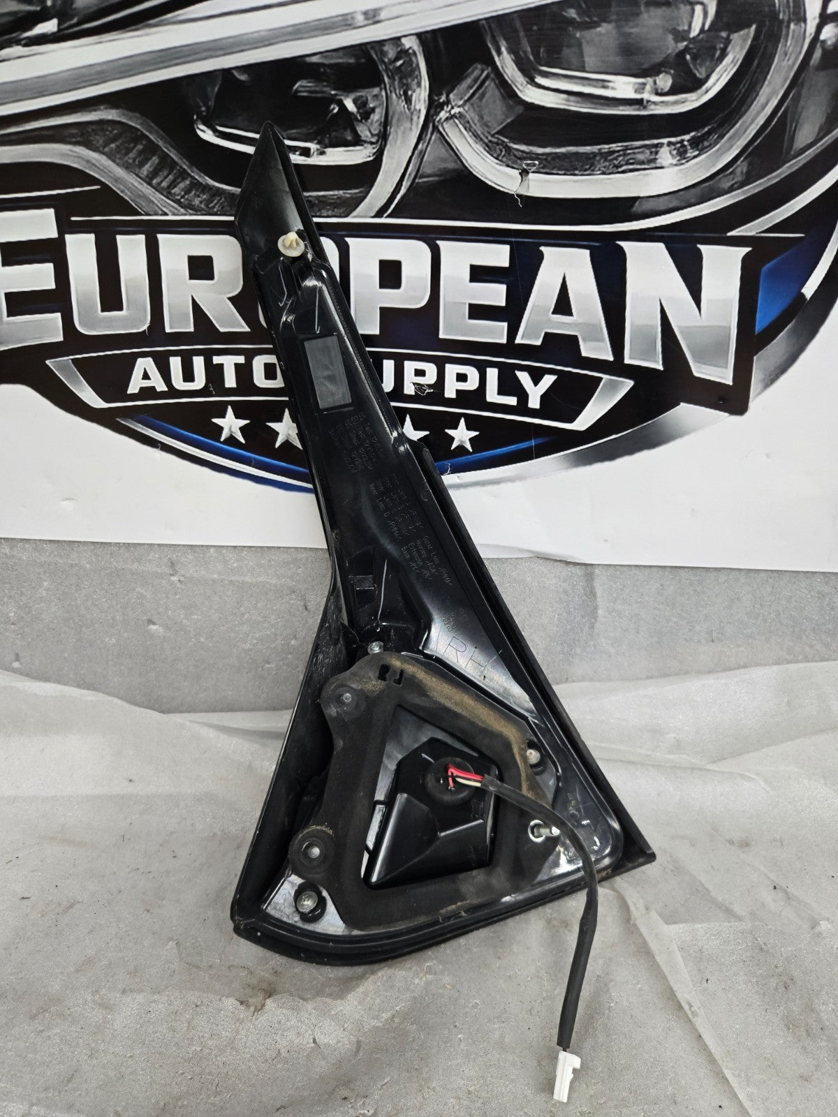 2019-2022 NISSAN MURANO LED TAIL LIGHT LIFT GATE MOUNTED RIGHT RH PASSENGER OEM