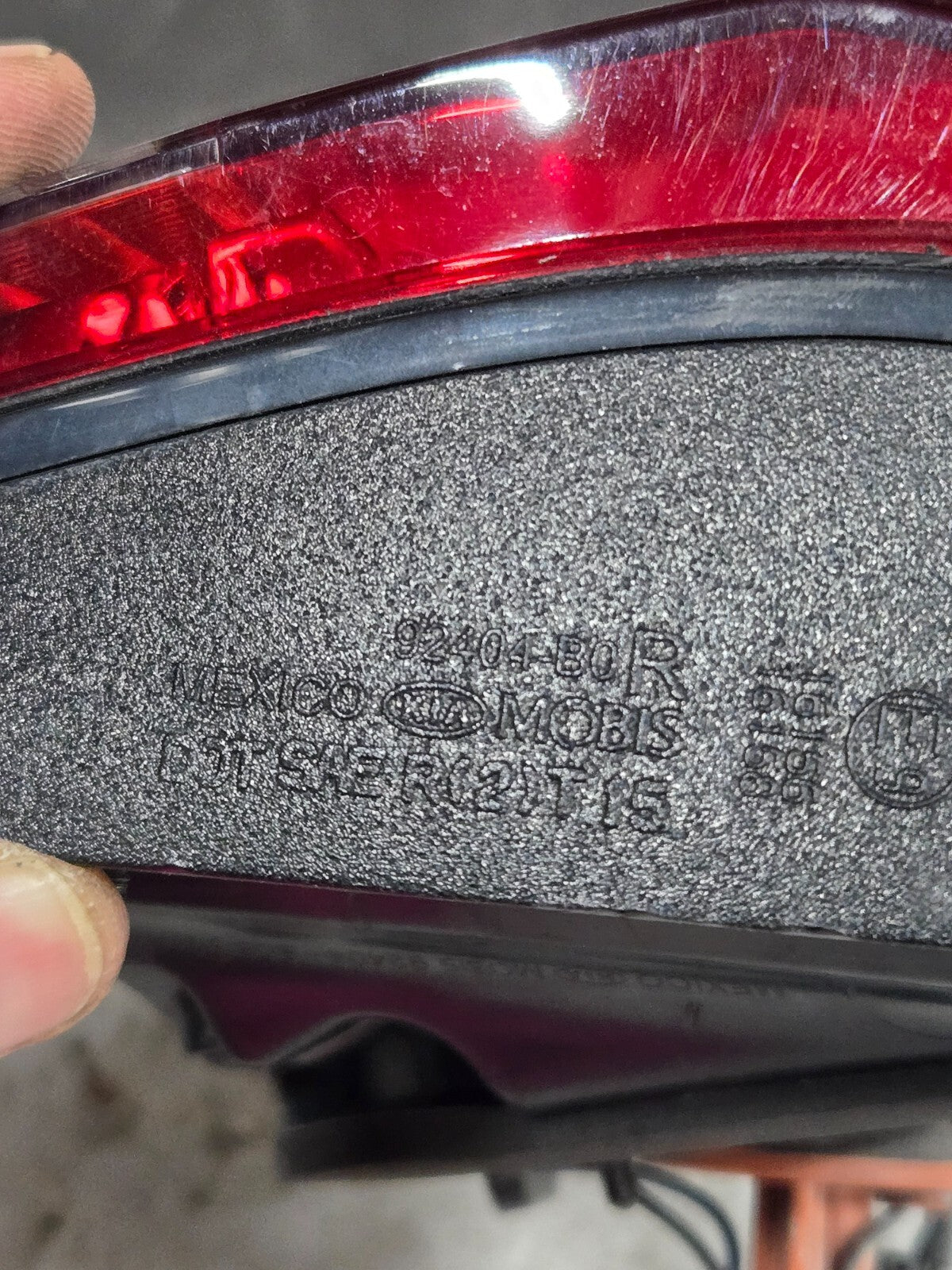 2017-2018 Kia Forte Halogen Tail Light Inner Right RH Passenger OEM 92404-B0