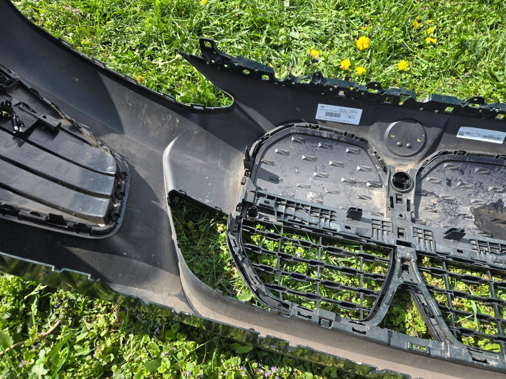 2022-2024 BMW i4 G26 FRONT BUMPER COVER W/GRILL OEM 70733751