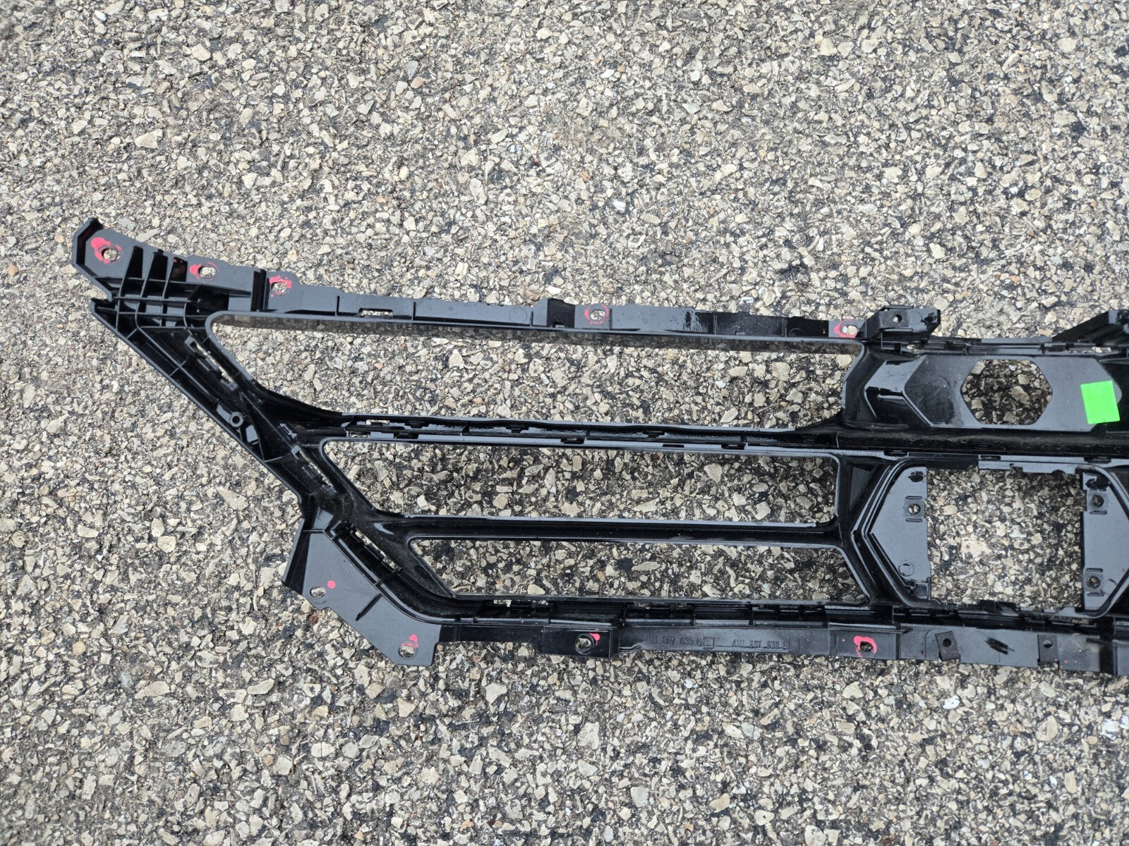LAMBORGHINI URUS PERFORMANTE 4ML807639D FRONT CENTRE GRILL GRILLE COVER BUMPER