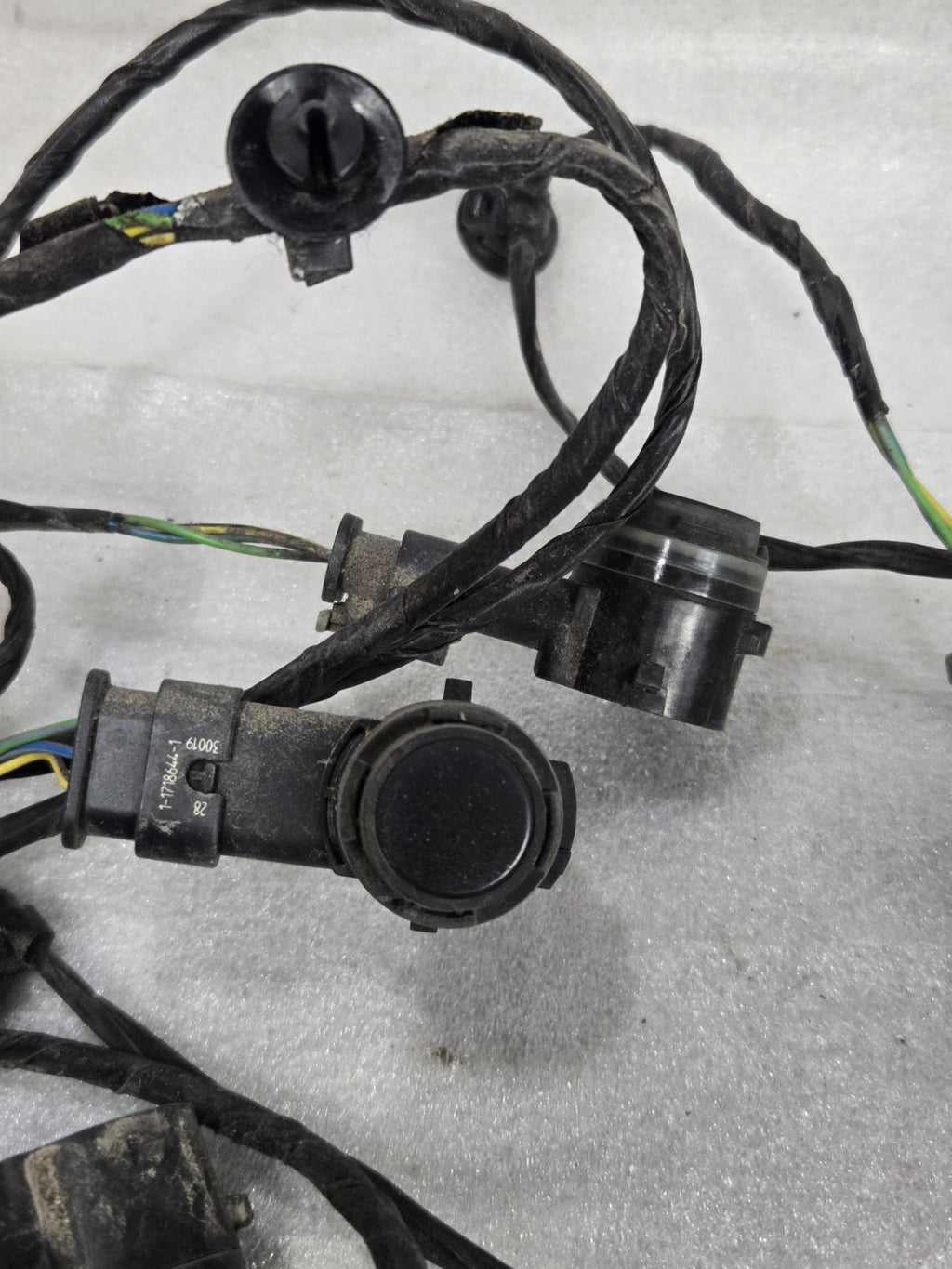 2019-2023 BMW X3 X4 REAR BUMPER PARKING SENSOR HARNESS OEM w/ Sensors 8795110