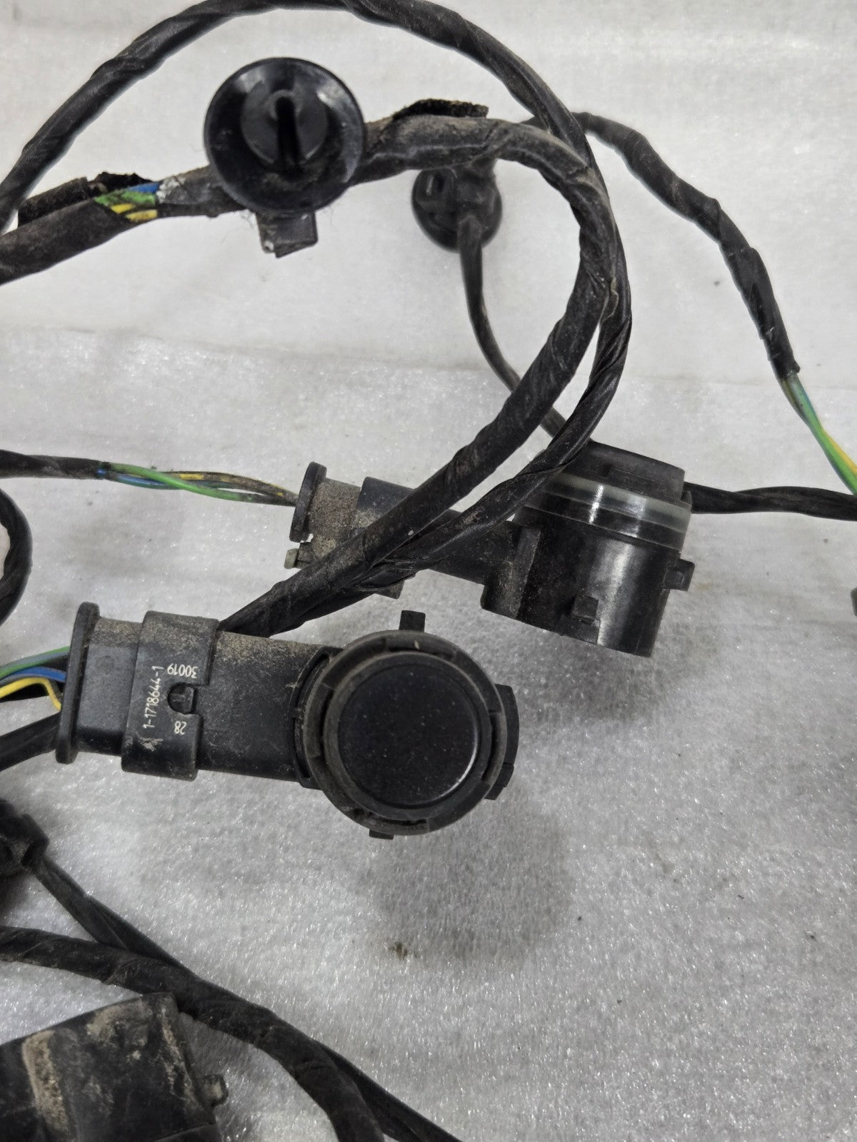 2019-2023 BMW X3 X4 REAR BUMPER PARKING SENSOR HARNESS OEM w/ Sensors 8795110
