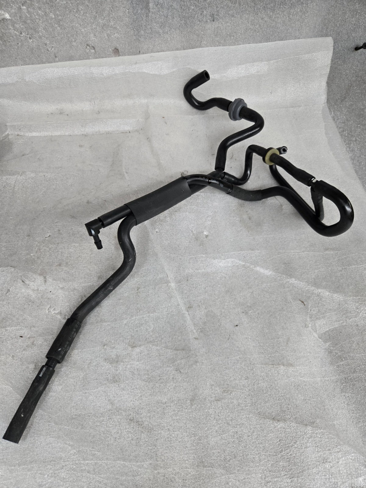 LAMBORGHINI HURACAN LP610 EVO STO VACUUM LINE ASSEMBLY OEM 07L131057R
