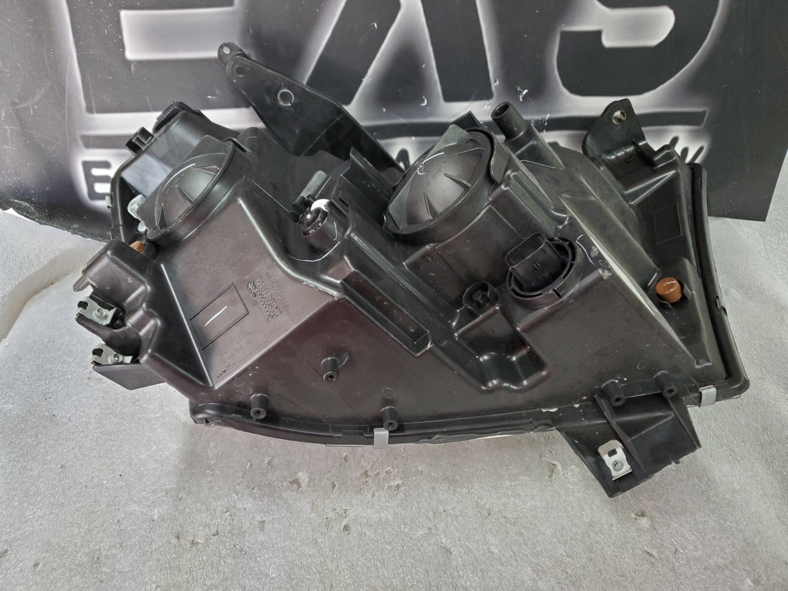 2019-2022 DODGE RAM 1500 LEFT SIDE CHROME HALOGEN HEADLIGHT 68316081AI OEM