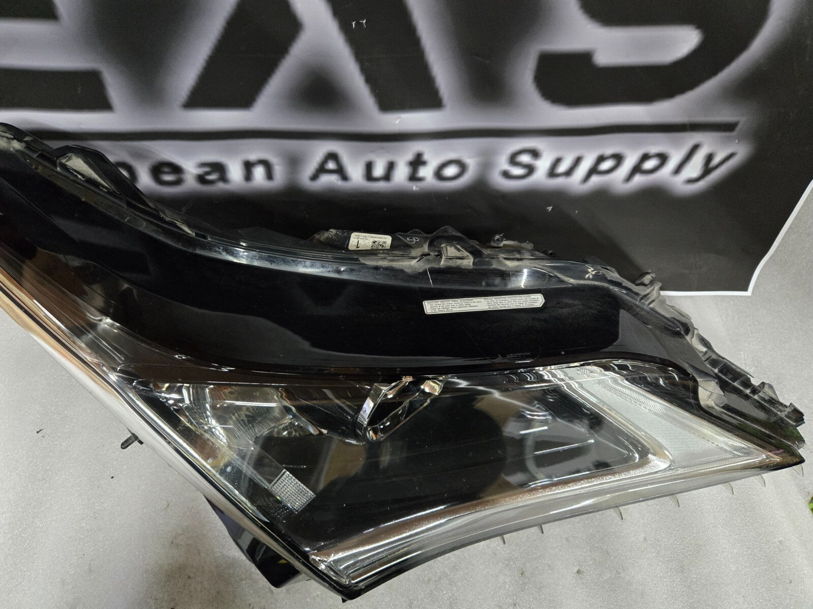 2016-2019 Lexus RX 350 450h LED Headlight RH Passenger w/Module 1EJ945250 OEM