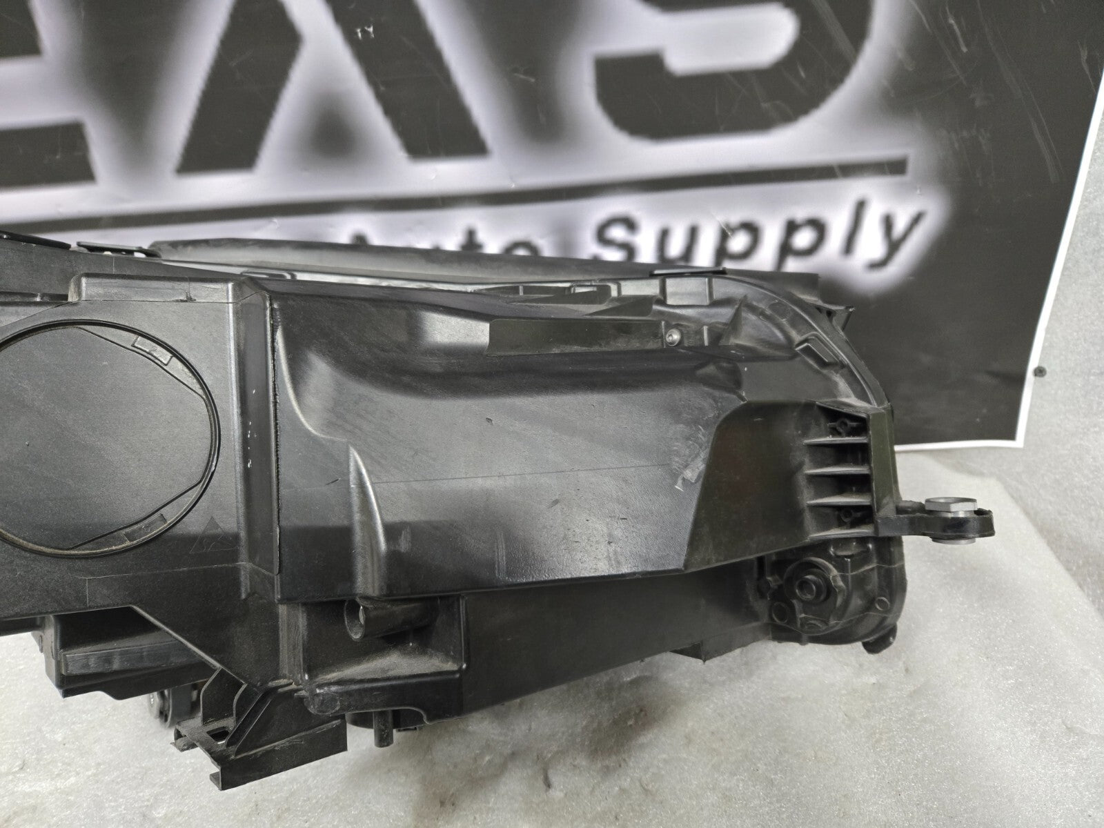 2020-2022 Mercedes-Benz GLE Class Left Driver Side Full LED Headlight OEM