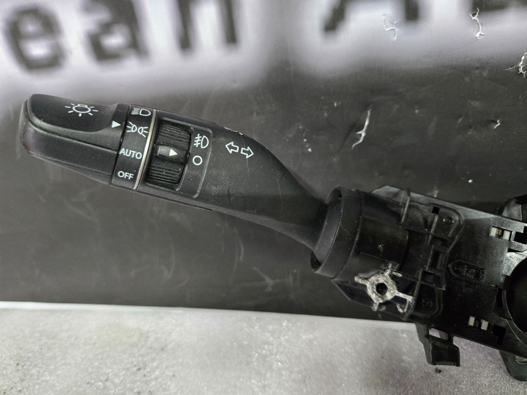 13-18 Hyundai Santa Fe Sport OE Steering Column Lights Wipers Switch 39S3MA-2910