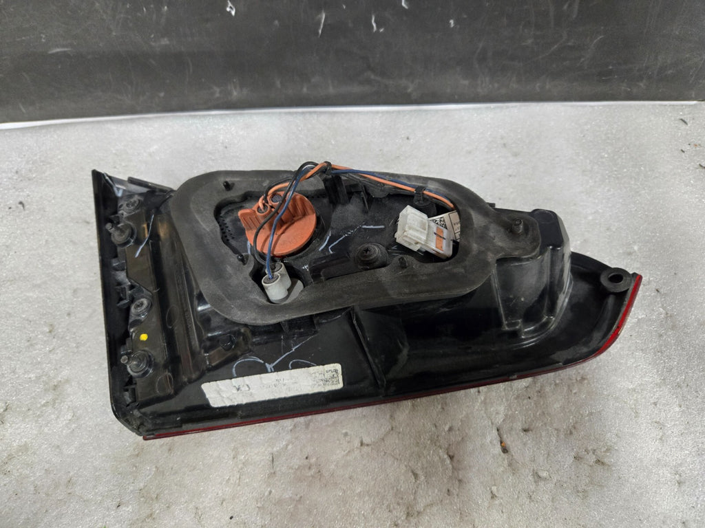 2017-2018 Kia Forte Halogen Tail Light Inner Right RH Passenger OEM 92404-B0