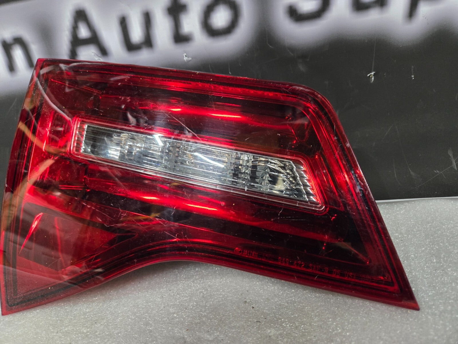 2007-2009 Acura MDX Left LH Driver Side Tail Light Taillight OEM