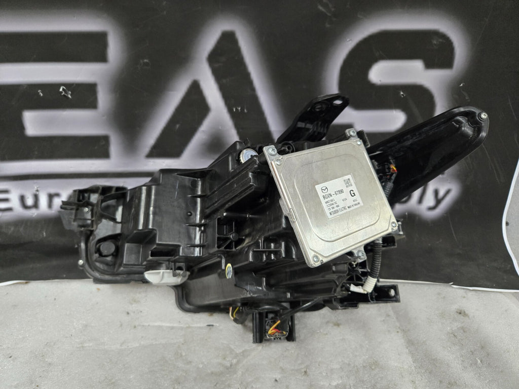 2019 2020 2021 Mazda 3 LED Headlight Right RH Passenger OEM Non AFS