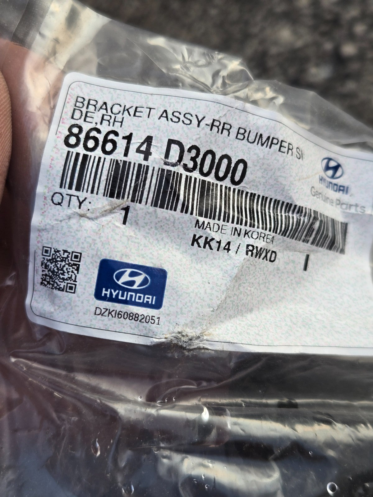 2016-2021 Hyundai Tucson Bumper Support Bracket Passenger REAR OEM 86614D3000