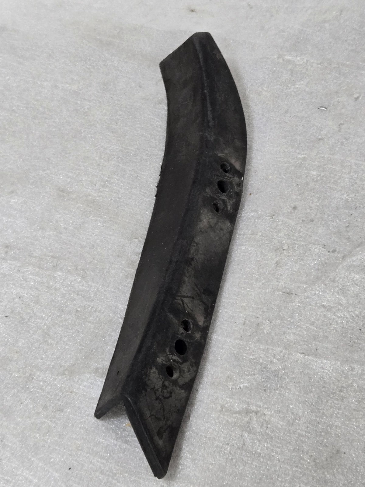 2015-2023 Lamborghini Huracan Spoiler Left LH Nolder Trim Flange 4T0825871A OEM