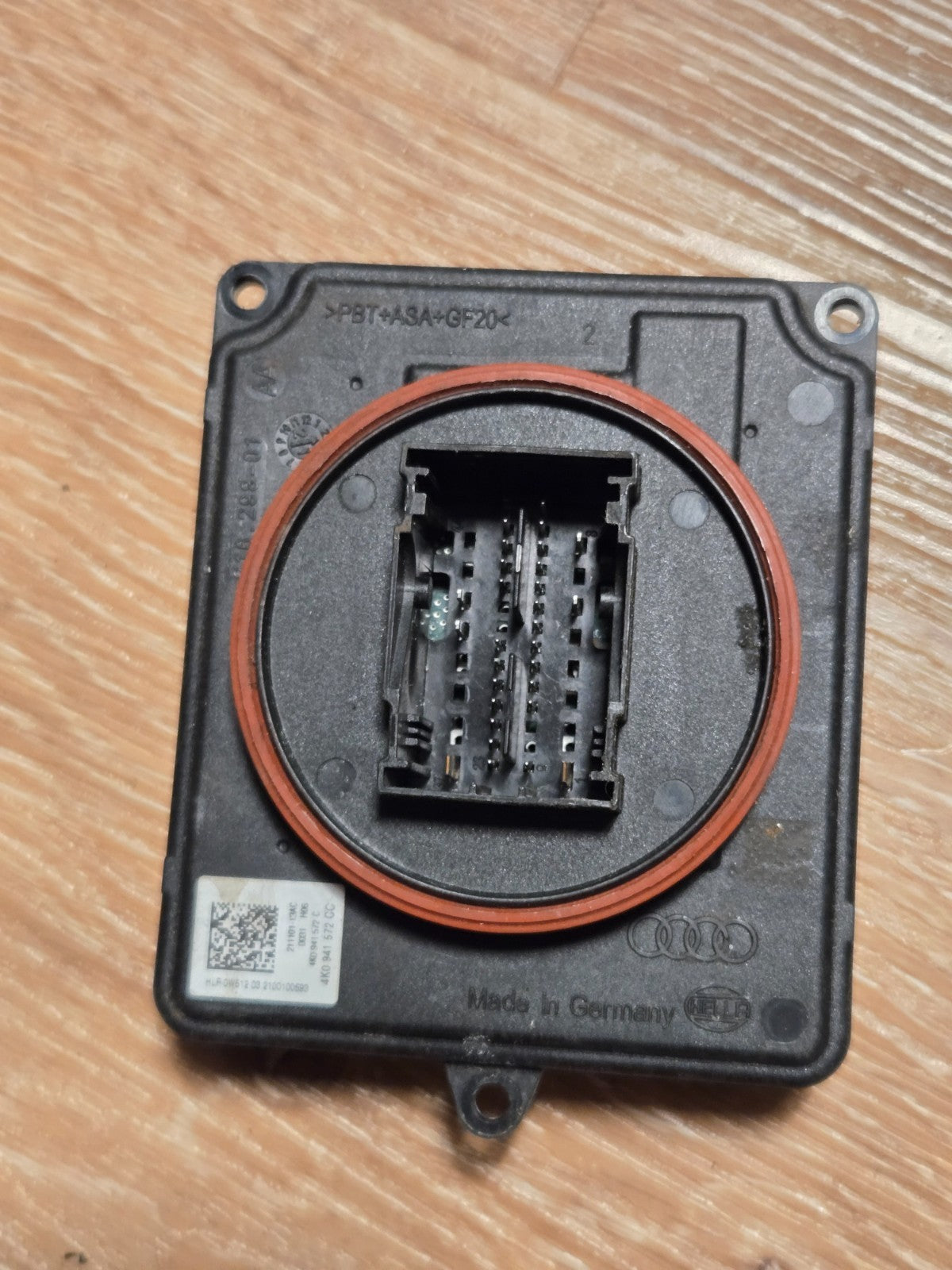 2019-2023 Audi Q8 LED Headlight Control Unit Module 4K0941572C OEM