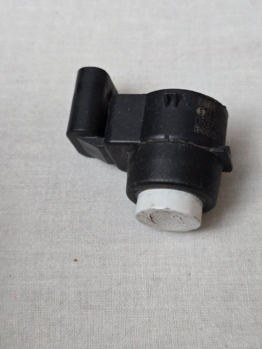 OEM BMW E90 E92 E93 335 M3 Bumper Parking PDC Ultrasonic Sensor White 6935598