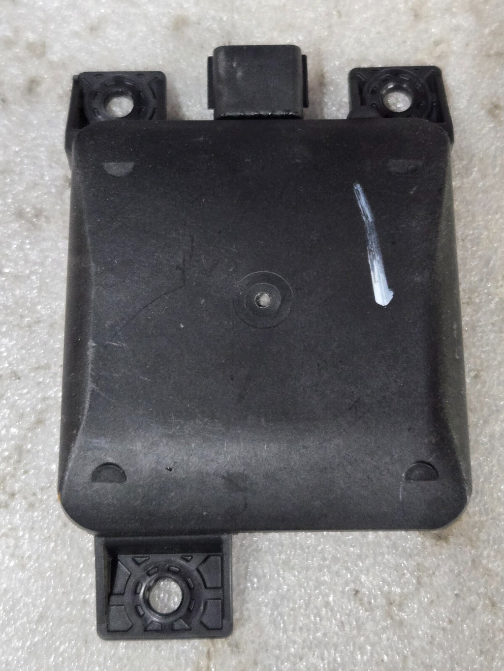 2021-2023 Hyundai Santa F Rear Left Blind Spot Radar Sensor Module 99140-S1500