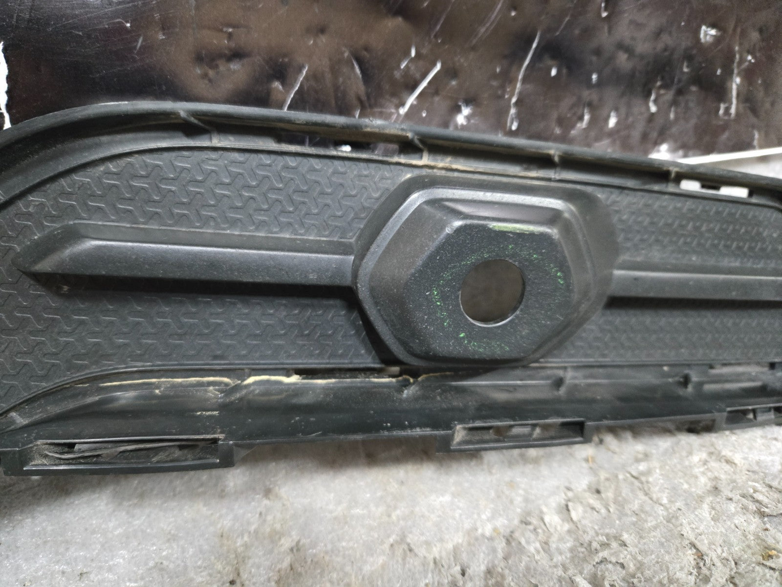Lamborghini Urus Bumper RH Right Passenger Side Bumper Insert OEM *Clips Damaged