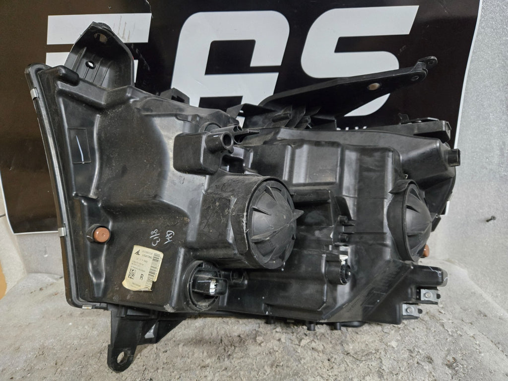 2019 2020 2021 Dodge Ram 1500 Passenger Right Halogen Headlight OEM P68316080AH