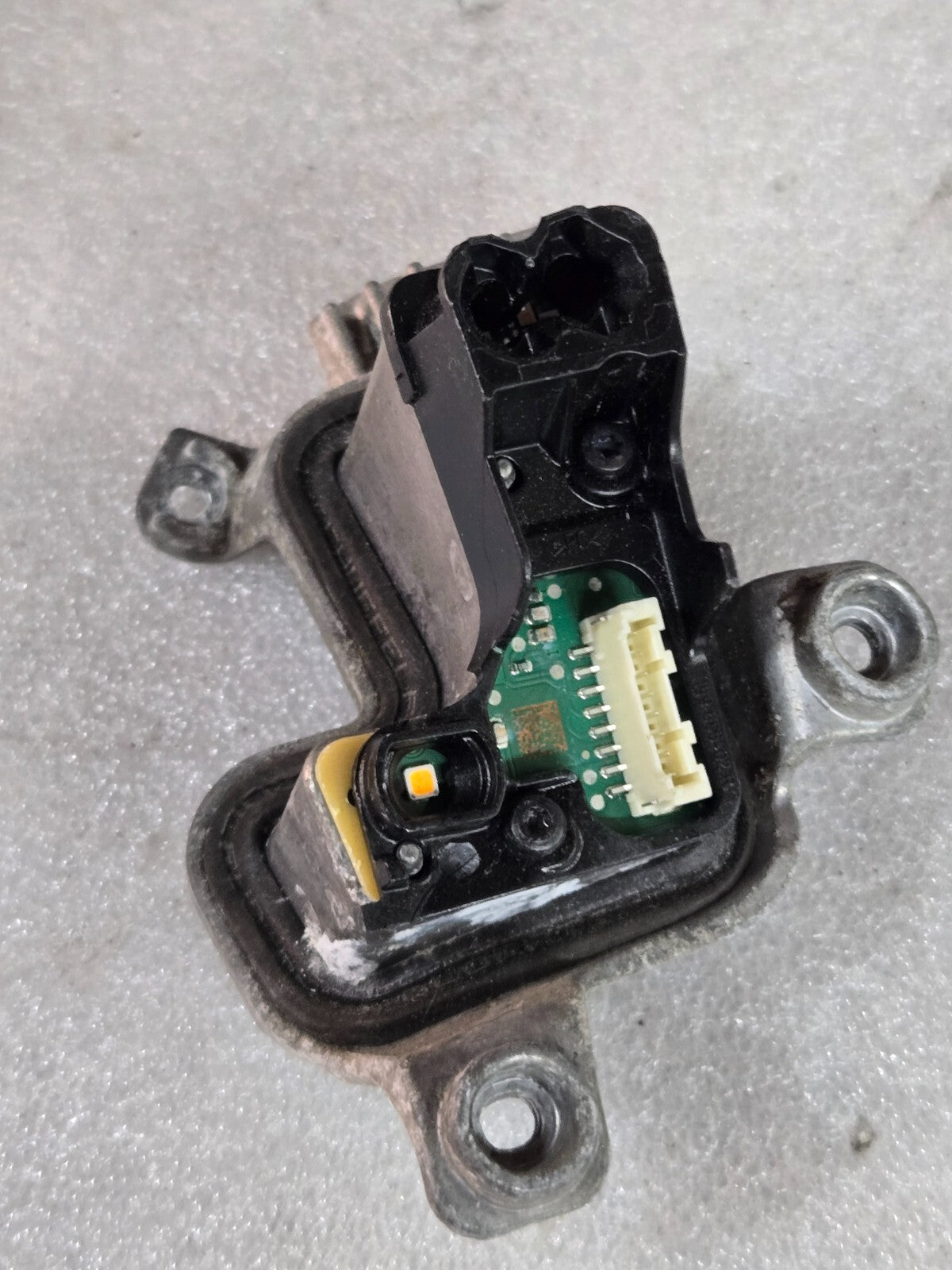 2016 BMW 3 F30 F31 F35 Right RH LED Llight Ballast Control Module MDE14006E OEM